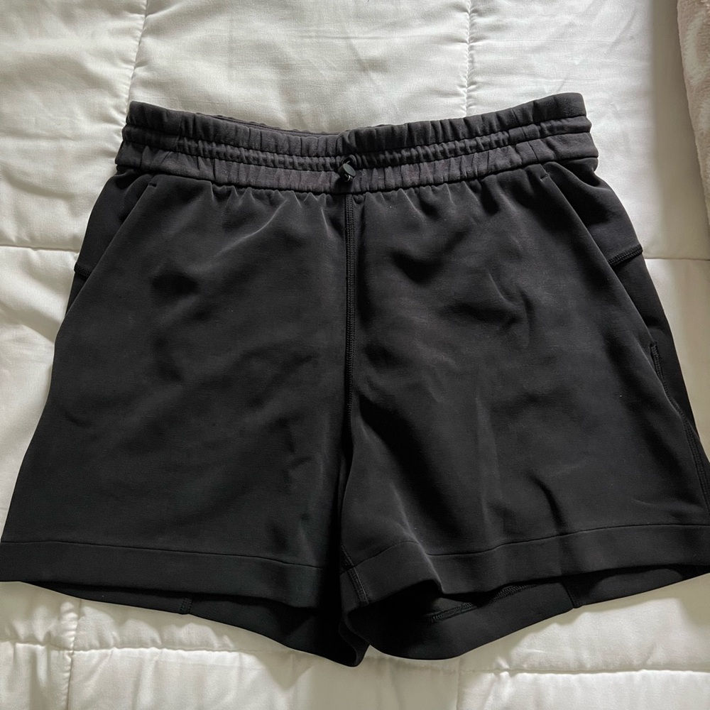 Lululemon Soft Stream High Rise Short 4” - Picture 4 of 6